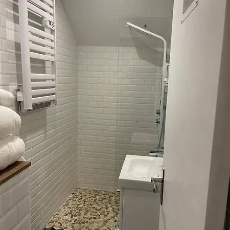 Appartement Hors Du Commun Avec Son Jacuzzi Salies-de-Béarn Exterior photo