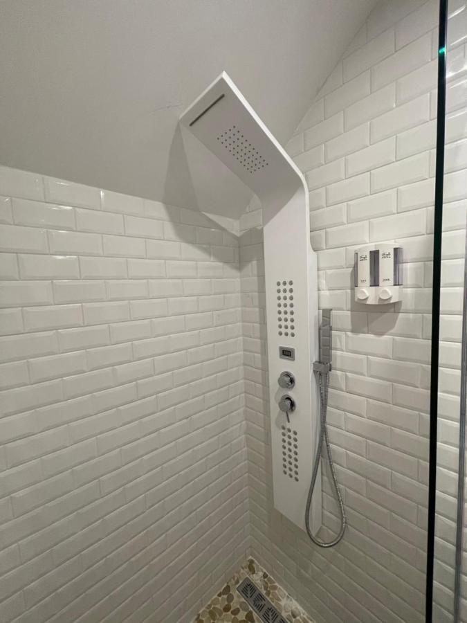 Appartement Hors Du Commun Avec Son Jacuzzi
