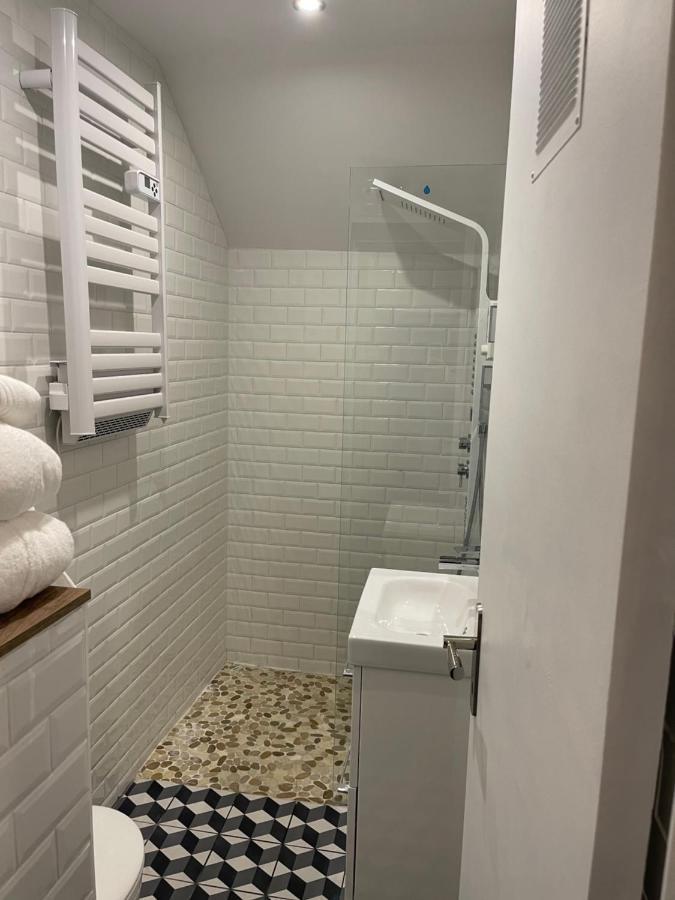 Hors Du Commun Avec Son Jacuzzi Salies-de-Béarn